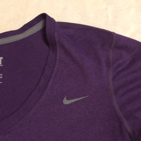 Nike dri fit shirt - Picture 3 of 7